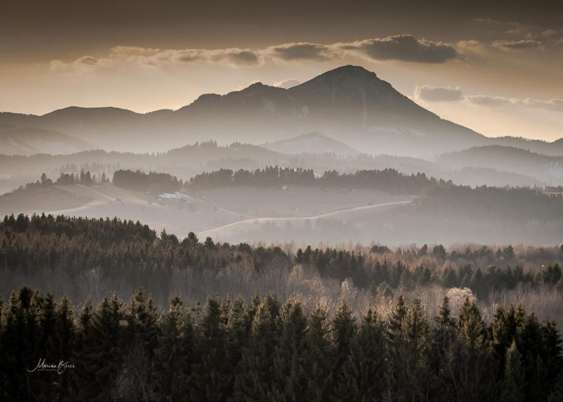 Penzion Zatoka Липтовски-Трновец Экстерьер фото